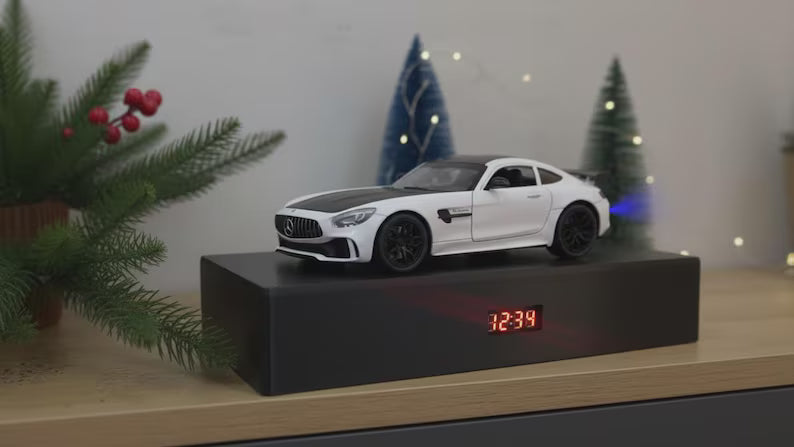 Budzik samochodowy Inspirowany Autem AMG GT R